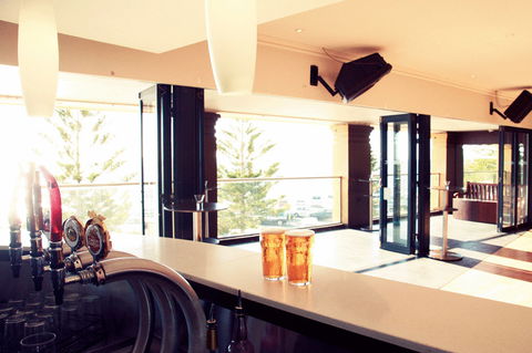 Cottesloe Beach Hotel - Tourism Hervey Bay 22