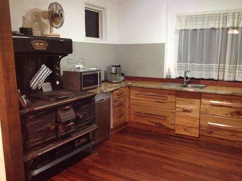 Nannup Bush Retreat - Tourism Hervey Bay 33