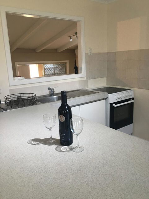 Amazing River House - Hervey Bay Accommodation 4