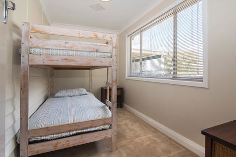 Sea La Vie - Hervey Bay Accommodation 7