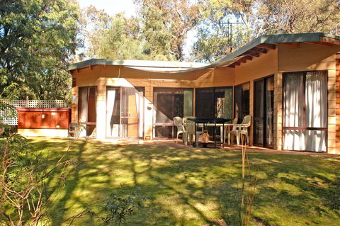 Yelverton Brook Conservation Sanctuary - Tourism Hervey Bay 7