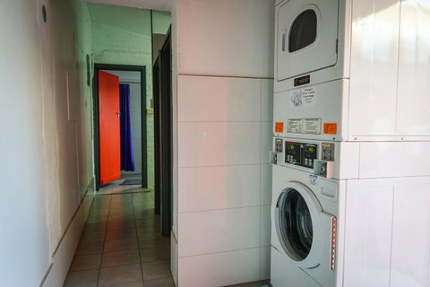 Haus Accommodation - Hervey Bay Accommodation 6
