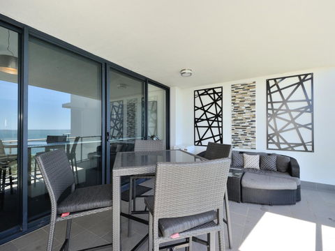 Nautilus By Rockingham Apartments - Hervey Bay Accommodation 1