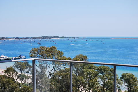 Nautilus By Rockingham Apartments - Hervey Bay Accommodation 20