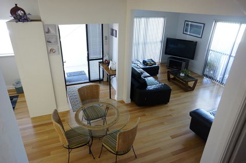 Ada South Fremantle - Hervey Bay Accommodation 5