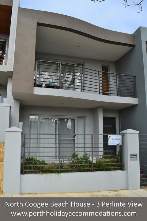 North Coogee Beach House - Tourism Hervey Bay 27