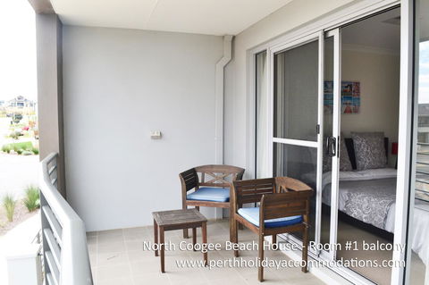 North Coogee Beach House - Tourism Hervey Bay 7