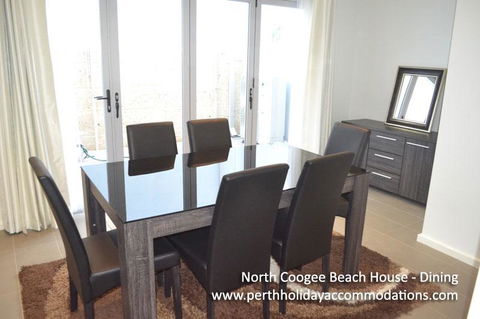 North Coogee Beach House - Tourism Hervey Bay 1