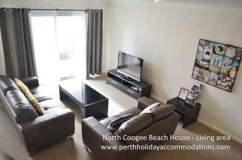 North Coogee Beach House - Tourism Hervey Bay 17