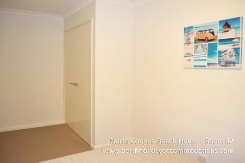 North Coogee Beach House - Tourism Hervey Bay 26