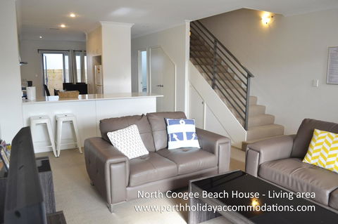North Coogee Beach House - Tourism Hervey Bay 14