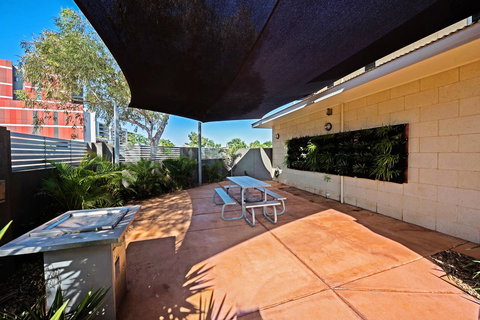 Latitude20 Searipple Rd - Hervey Bay Accommodation 1