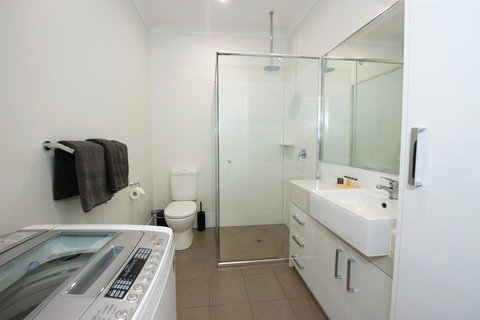 Latitude20 Searipple Rd - Hervey Bay Accommodation 9