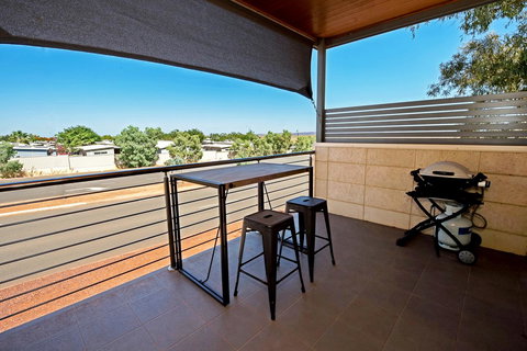 Latitude20 Searipple Rd - Hervey Bay Accommodation 5