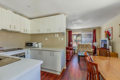 Brilliant, Neat, Convenient, Family-friendly House - Hervey Bay Accommodation 4