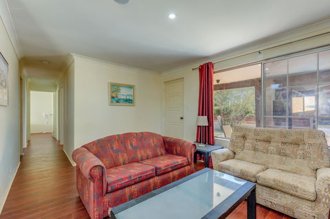 Brilliant, Neat, Convenient, Family-friendly House - Hervey Bay Accommodation 2