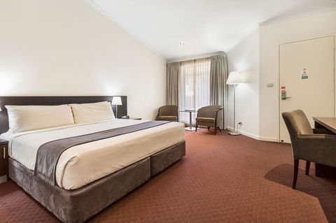 Karratha International Hotel - Hervey Bay Accommodation 13