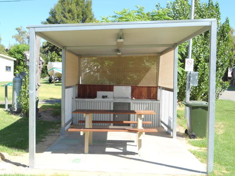 Mandurah Coastal Holiday Park - Hervey Bay Accommodation 44