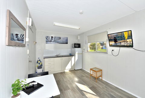 Mandurah Coastal Holiday Park - Hervey Bay Accommodation 2