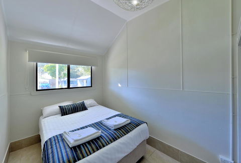 Mandurah Coastal Holiday Park - Hervey Bay Accommodation 12