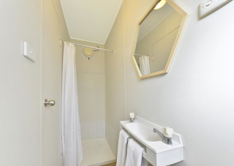 Mandurah Coastal Holiday Park - Hervey Bay Accommodation 28