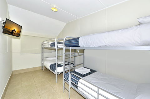 Mandurah Coastal Holiday Park - Hervey Bay Accommodation 13