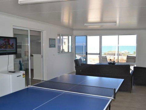 Caravel Beach House Mandurah - Hervey Bay Accommodation 27