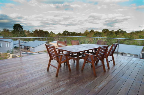 Cape Villas - Hervey Bay Accommodation 7