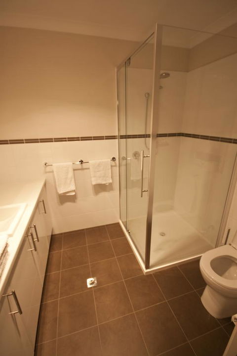 Cape Villas - Hervey Bay Accommodation 29