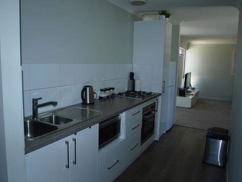 Hamersley Apartment - Tourism Hervey Bay 3