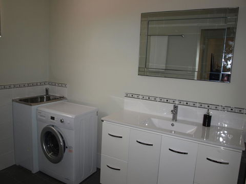 Hamersley Apartment - Tourism Hervey Bay 7