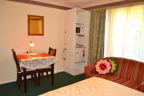 Palms Bed & Breakfast - Tourism Hervey Bay 14