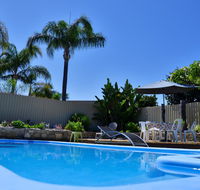 Palms Bed  Breakfast - Tourism Hervey Bay