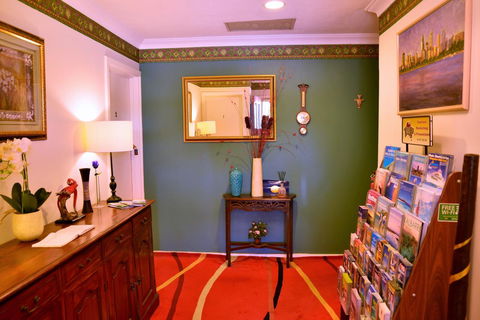 Palms Bed & Breakfast - Tourism Hervey Bay 3