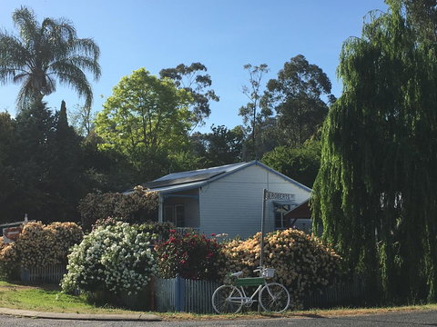 Applegate Lane Chalet - Hervey Bay Accommodation 1