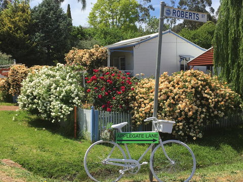 Applegate Lane Chalet - Hervey Bay Accommodation 2