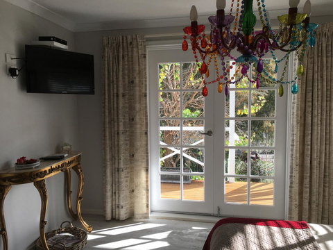 Applegate Lane Chalet - Hervey Bay Accommodation 6