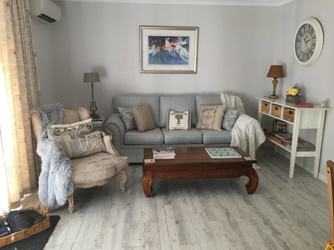 Applegate Lane Chalet - Hervey Bay Accommodation 10