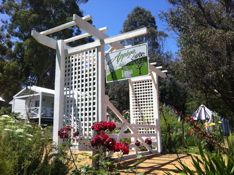 Applegate Lane Chalet - Hervey Bay Accommodation 14