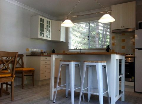 Applegate Lane Chalet - Hervey Bay Accommodation 13