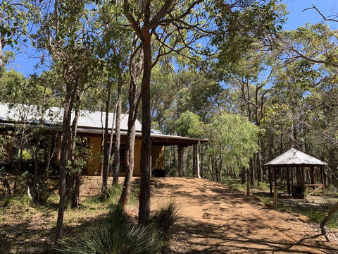 Denmark Forest Retreat - Hervey Bay Accommodation 11
