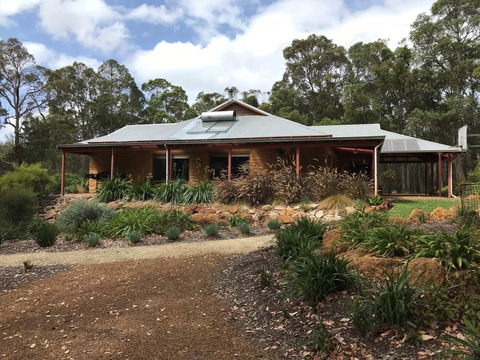 Denmark Forest Retreat - Hervey Bay Accommodation 0