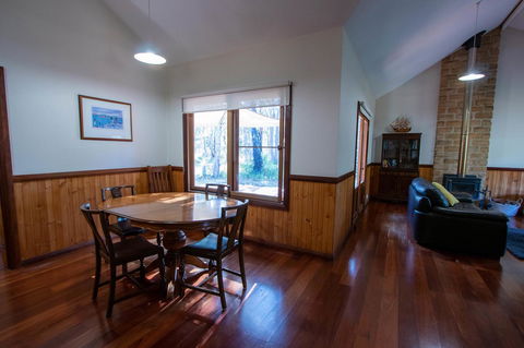 Denmark Forest Retreat - Hervey Bay Accommodation 39