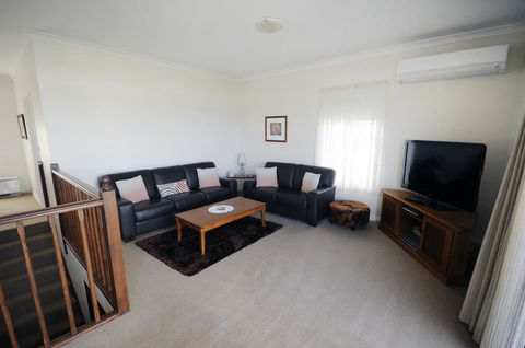 My Place Colonial Accommodation - Hervey Bay Accommodation 5