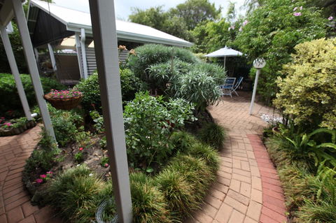 Jacaranda Guest House - Hervey Bay Accommodation 26
