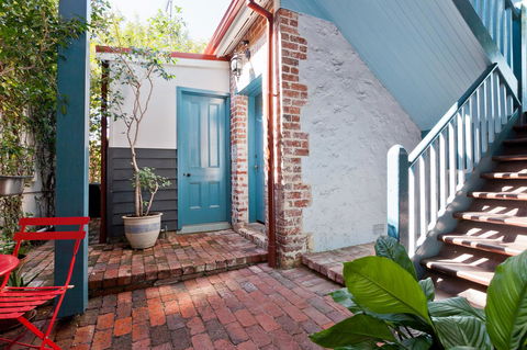 Apartment Faro - Hervey Bay Accommodation 1