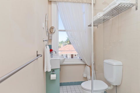 Apartment Faro - Hervey Bay Accommodation 7