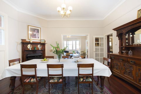 Historic Oakhill House Entire Estate - Hervey Bay Accommodation 14