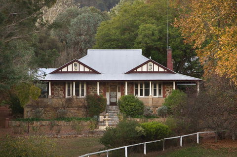 Historic Oakhill House Entire Estate - Hervey Bay Accommodation 11