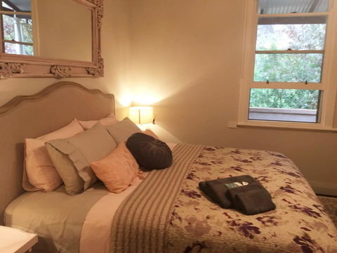 Historic Oakhill House Entire Estate - Hervey Bay Accommodation 8